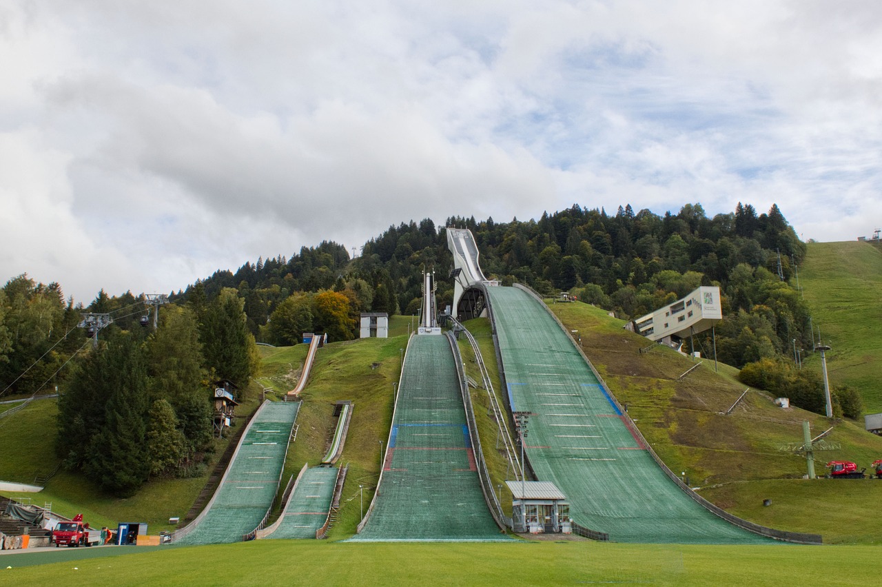 Reprezentacja Szwajcarii w skokach narciarskich – sukcesy, zawodnicy i historia